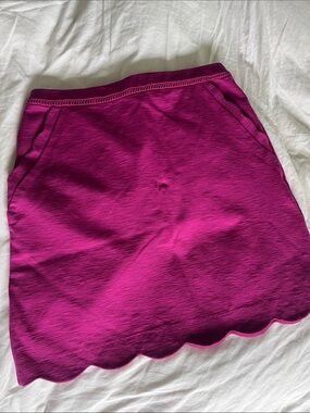 Skies are Blue Women's Magenta Scalloped Hem Skirt